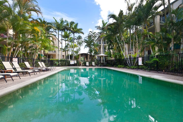 Entire Beachy Unit-resort Pool-steps To The Surf! - Coolangatta
