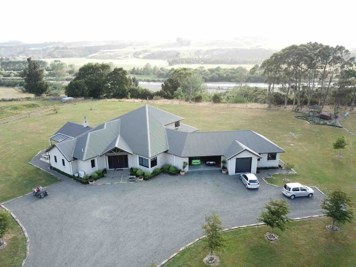 Rossley Lodge Pohangina Retreat - Self Contained - Nova Zelandija