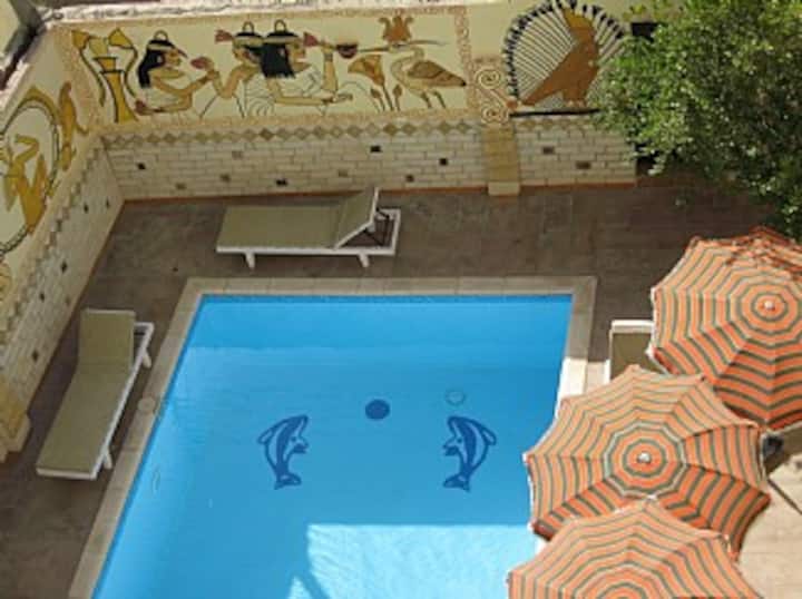 Memnon Apartments: Spacious, Very Clean, Nile View - Louxor