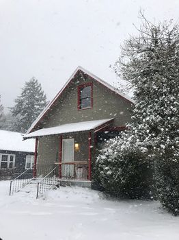 Skykomish, WA Vacation rentals & Airbnb cozycozy