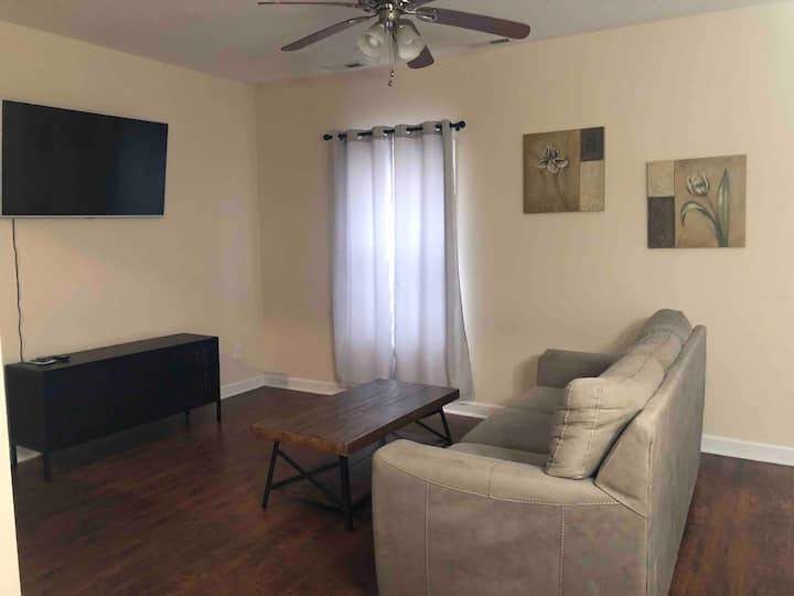 Spacious King Bed Mins To Downtown Bg - Bowling Green