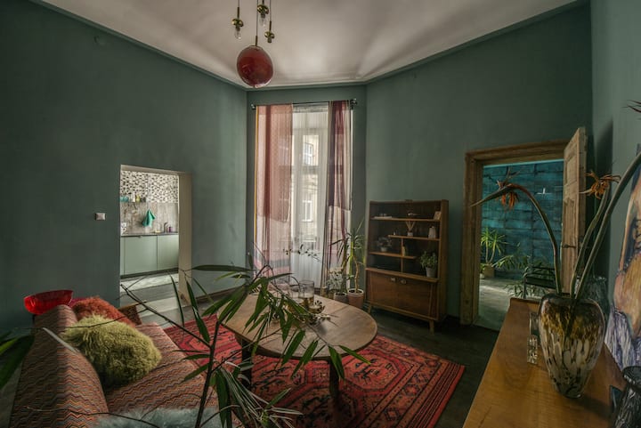 Lovely Eclectic Apartment In The City Center - Lódz