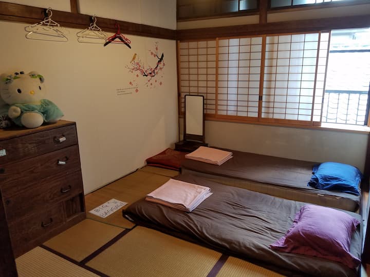 Authentic Japanese Room - Shibuya