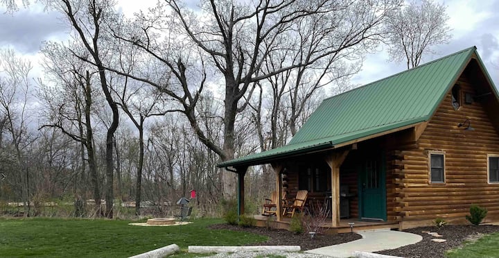 Little Cabin In The Woods - Great For Staycation! - Iowa