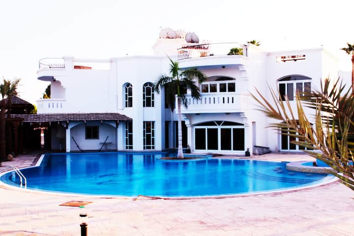 Fantastic Villa For Family In Naama Bay - Charm el-Cheikh