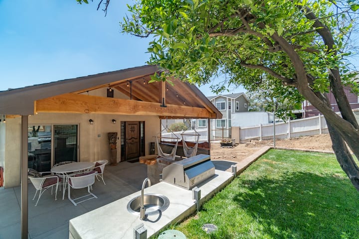 Brand New Home | View, Fire Pit, Bbq Putting Green - La Habra, CA