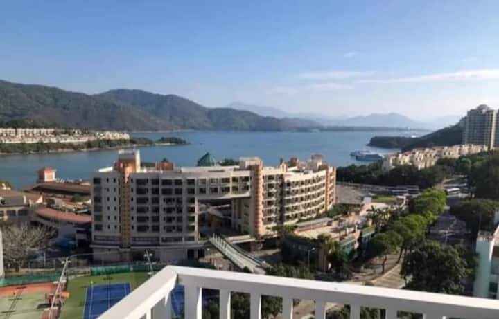 [Discovery Bay] Convenient & Seaview To Disney - Hong Kong Airport (HKG)