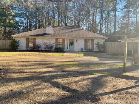 Cheerful Home Near Msu - Starkville, MS