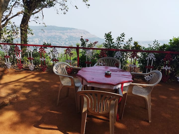 Interconnected Standard Room For A Group - Matheran
