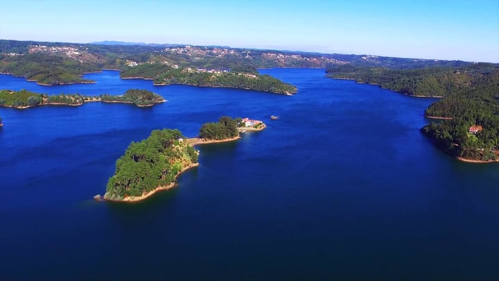 Lake House Da Fonte Fria - Ferreira do Zêzere