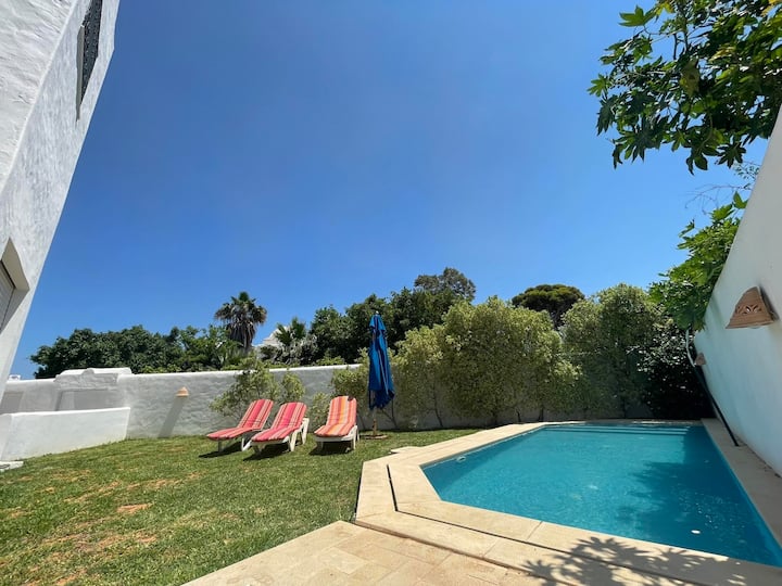 Spacious Villa With Pool 5 Min Walk To The Beach - Hammamet