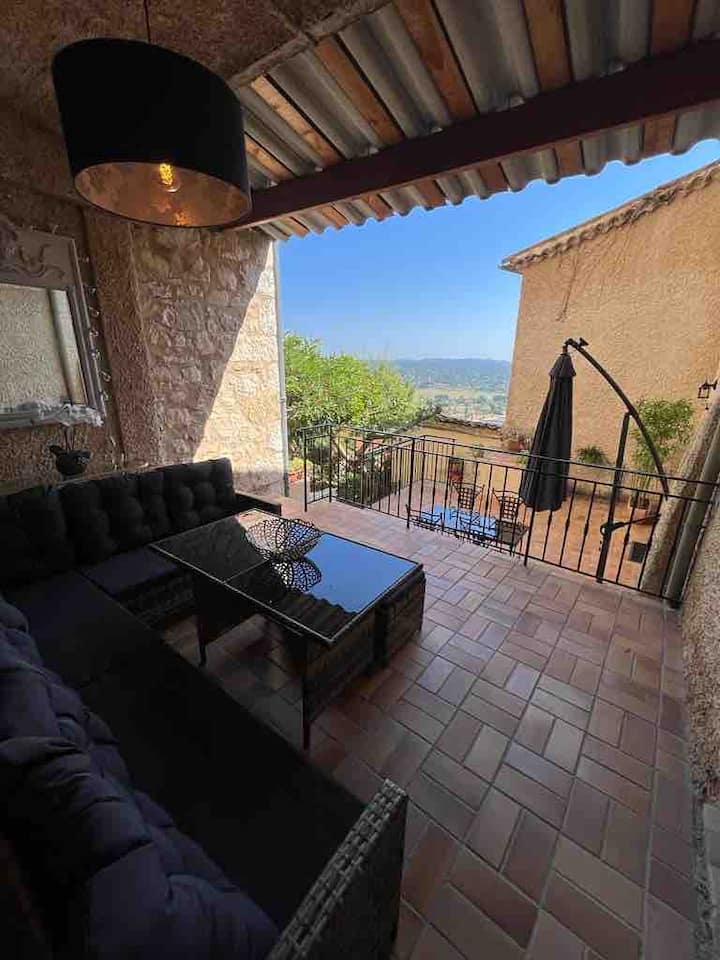 Appartement Dans Maison De Village Provençal - Fayence