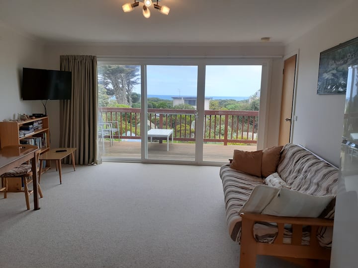 Anglesea Ocean View Apartment - Sleeps Two - Aireys Inlet