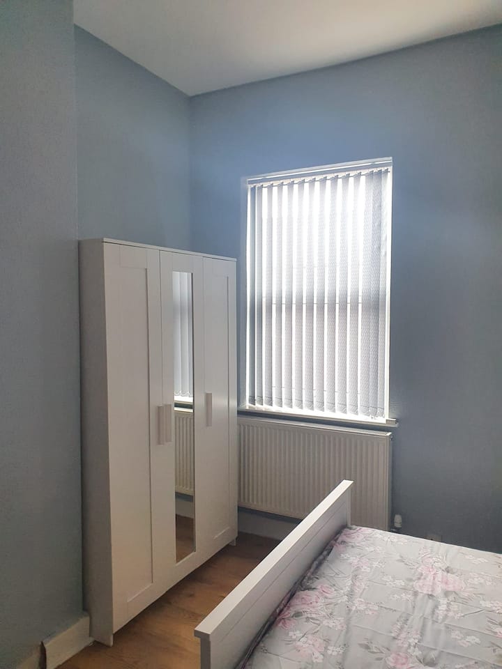 Fancy Double Bed 3b - Salford