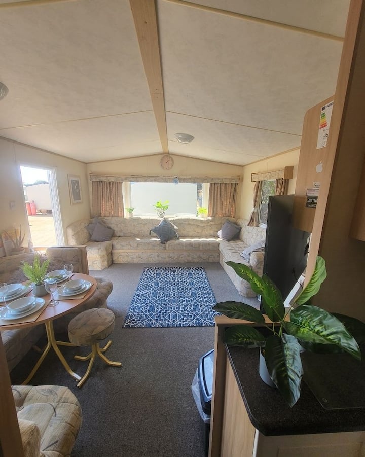 Roselle 414 Holiday Home - Walton-on-the-Naze