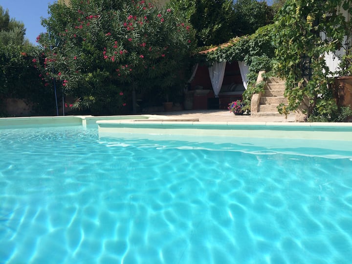 T2 60 M 2+ Pool+ Garden & Nice View In Provence - La Fare-les-Oliviers