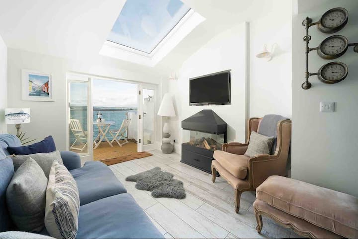 Luxury Cottage Dream By The Water - Appledore
