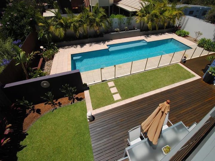 'Beach Oasis' Family Property Only Seconds From The Beach With Your Own Pool - Culburra Beach