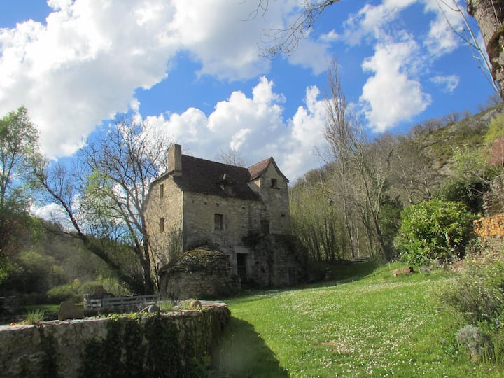 Gîte De Charme, Moulin, Cajarc, Lot, 46160 - Cajarc