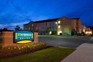 Staybridge Suites Cleveland East Mayfield Hts. - Chagrin Falls, OH