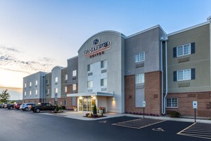Candlewood Suites Aurora-naperville, An Ihg Hotel - Plano, IL