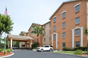 Holiday Inn Express & Suites Naples North - Bonita Springs, An Ihg Hotel - Bonita Springs, FL