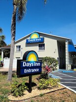 Days Inn By Wyndham Bradenton I-75 - Ellenton, FL
