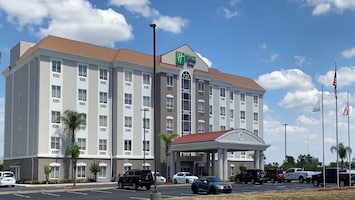Holiday Inn Express And Suites Orlando South Daven - Haines City