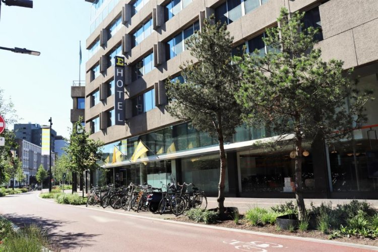 Crown Hotel Eindhoven Centre - エイントホーフェン