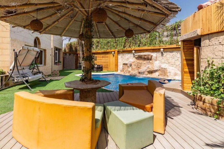 Cheerful 5-bedroom Villa With Pool - Ar-Rayyan