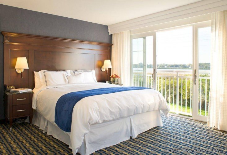 Newport Beach Hotel & Suites - Rhode Island