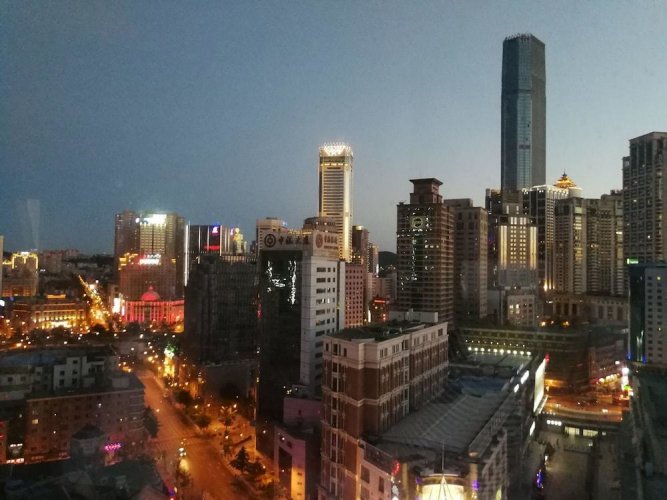 Kaifeng Apartment Hotel - 다롄 시
