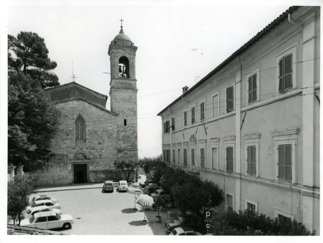 Albergo Duomo - テルニ