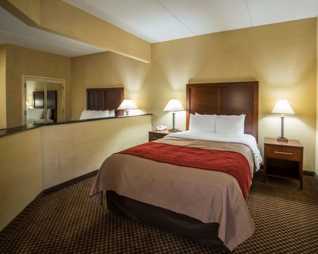 Comfort Inn & Suites Morganton - Morganton, NC