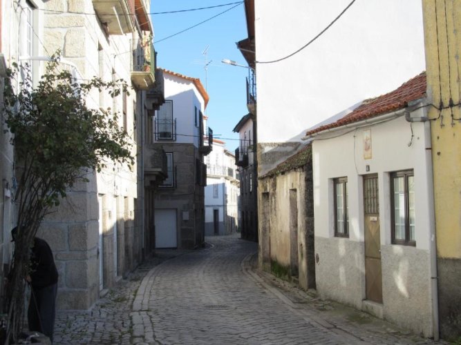 Casa Do Chão Do Ribeiro - Fornos de Algodres