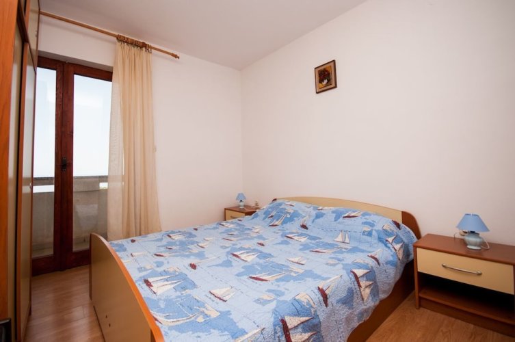 Apartments Josip - Lun