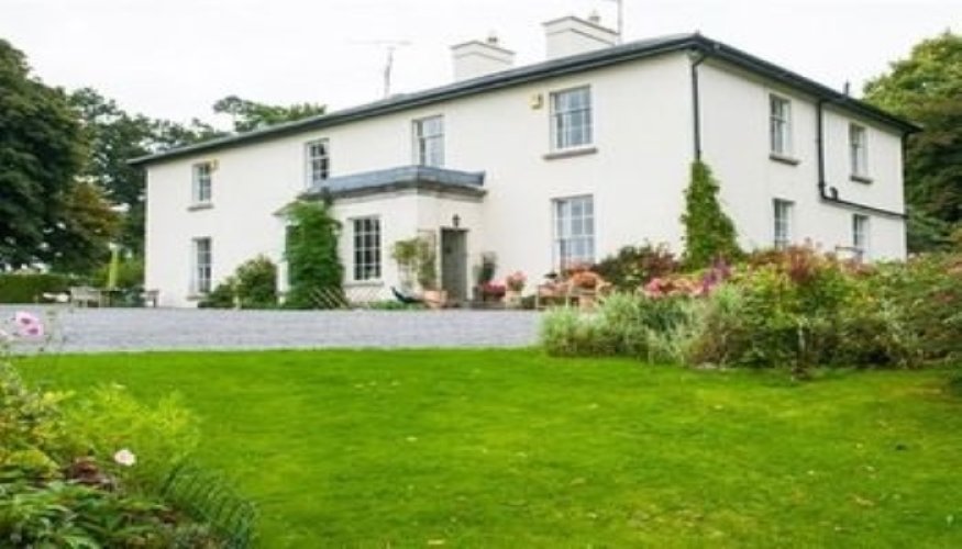Lough Bawn House - County Meath