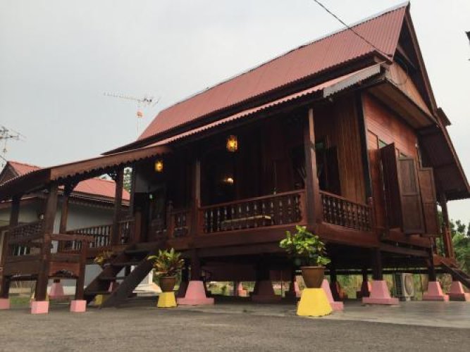 Muslimah Homestay Rumah Melaka - Durian Tunggal