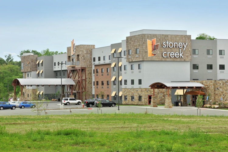 Stoney Creek Hotel Kansas City - Independence - インディペンデンス, MO