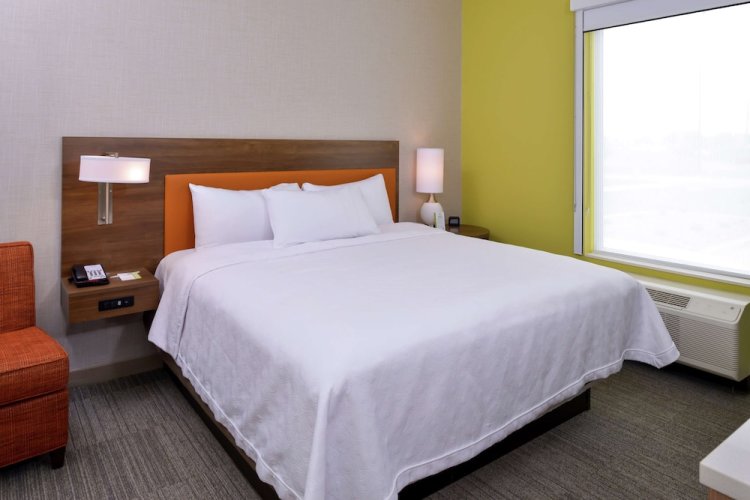 Home2 Suites By Hilton Merrillville - Cedar Lake, IN