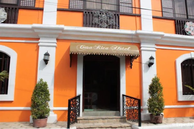 Casa Rica Hotel - Bantay