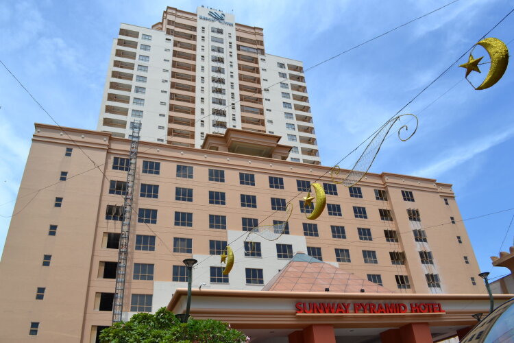 班达尔双威皇家世纪度假套房酒店 - 吉隆坡