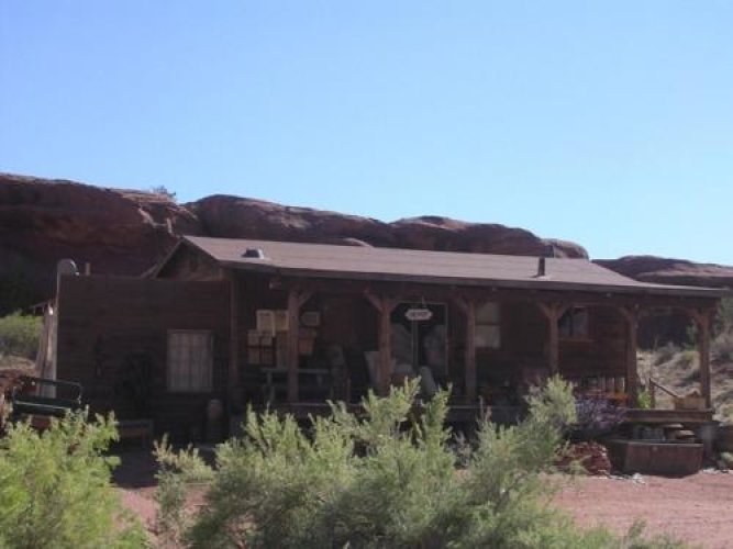 Moab Area Cabins - Looking Glass Rock, Moab