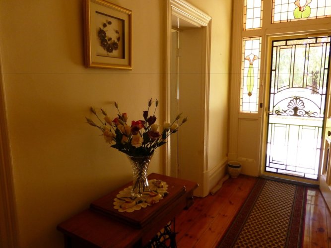 Cherry Tree Lodge Bed And Breakfast - Crystal Brook