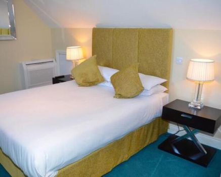 Eynsford Castle airbnb, hotels and holiday rentals