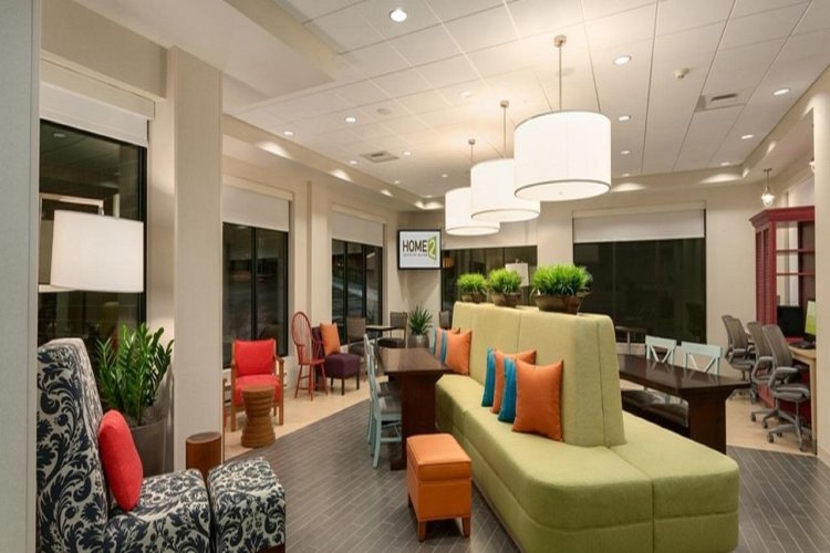 Home2 Suites By Hilton Hanford Lemoore - Hanford, CA