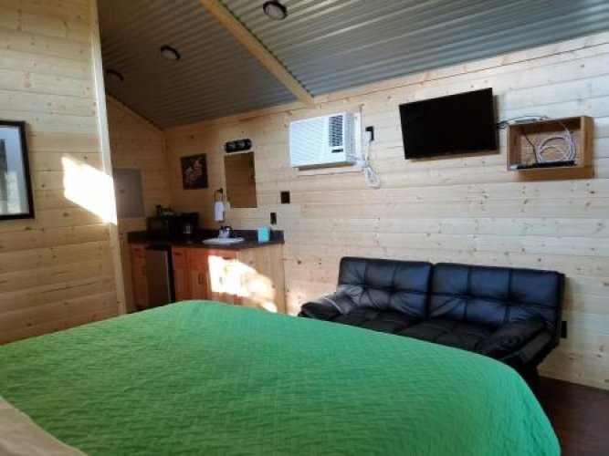 Al's Hideaway Cabin And Rv Rentals Llc - Medina Lake, TX