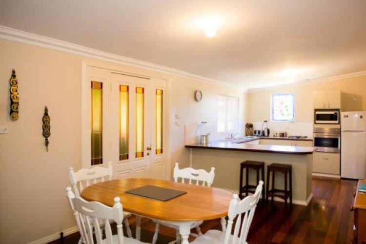 Yvonnes Rest Holiday Home - Boyup Brook