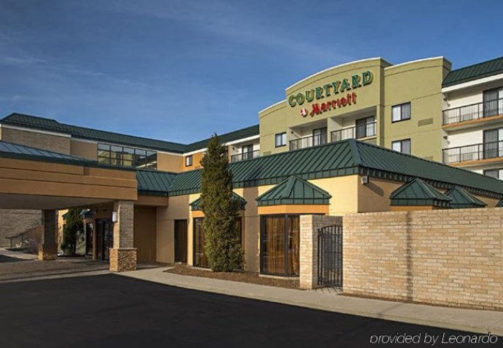 Courtyard By Marriott Cleveland Beachwood - Shaker Heights, OH