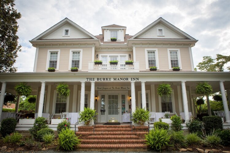 Burke Manor Inn & Pavilion - Burlington, NC